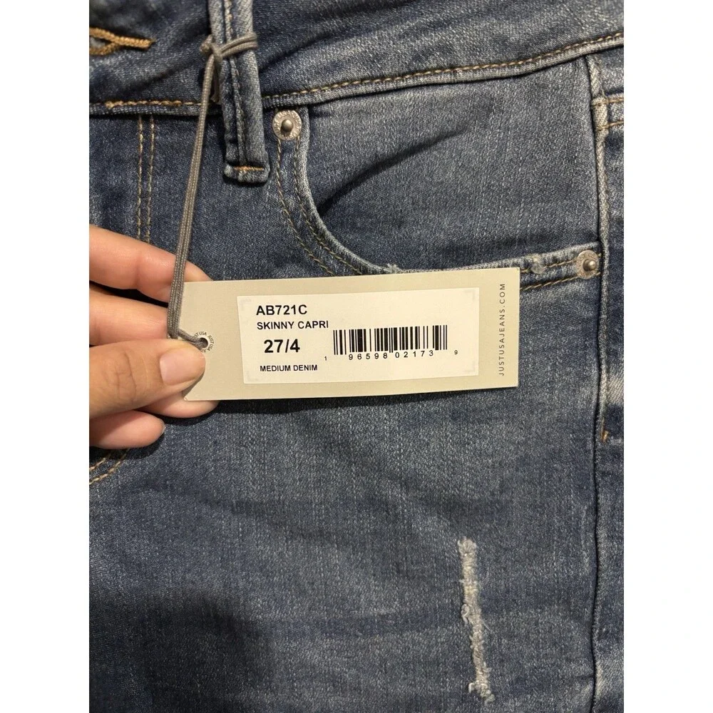 Just USA Size 27/4 Women’s Skinny Capri Jeans NWT